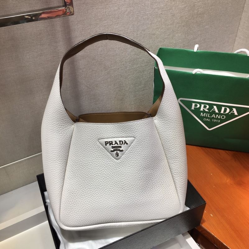 Pra*a bucket bags